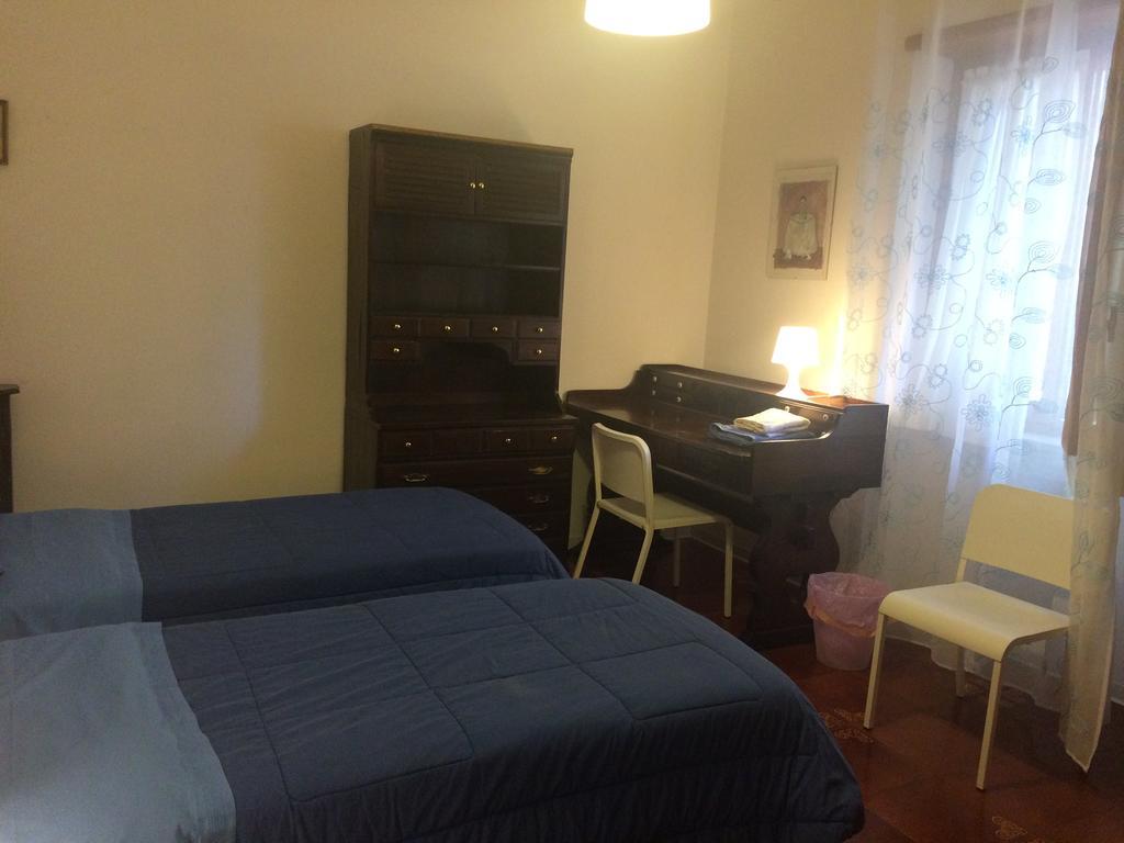 B&B Torrione Л'Акуила Экстерьер фото
