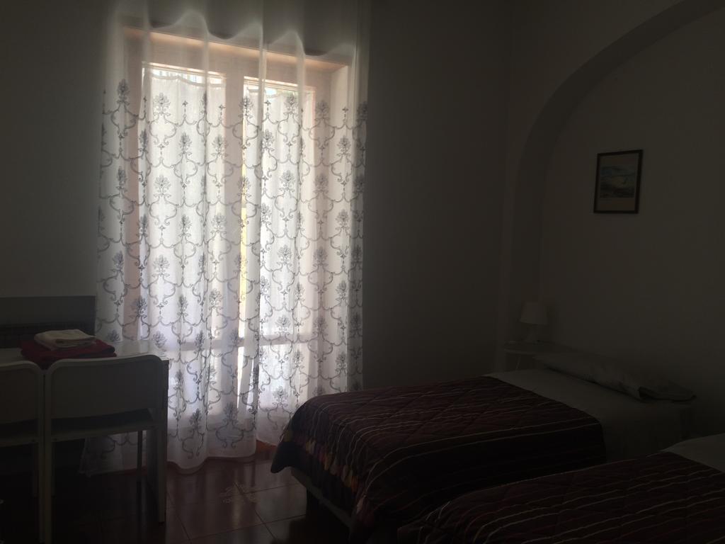 B&B Torrione Л'Акуила Экстерьер фото