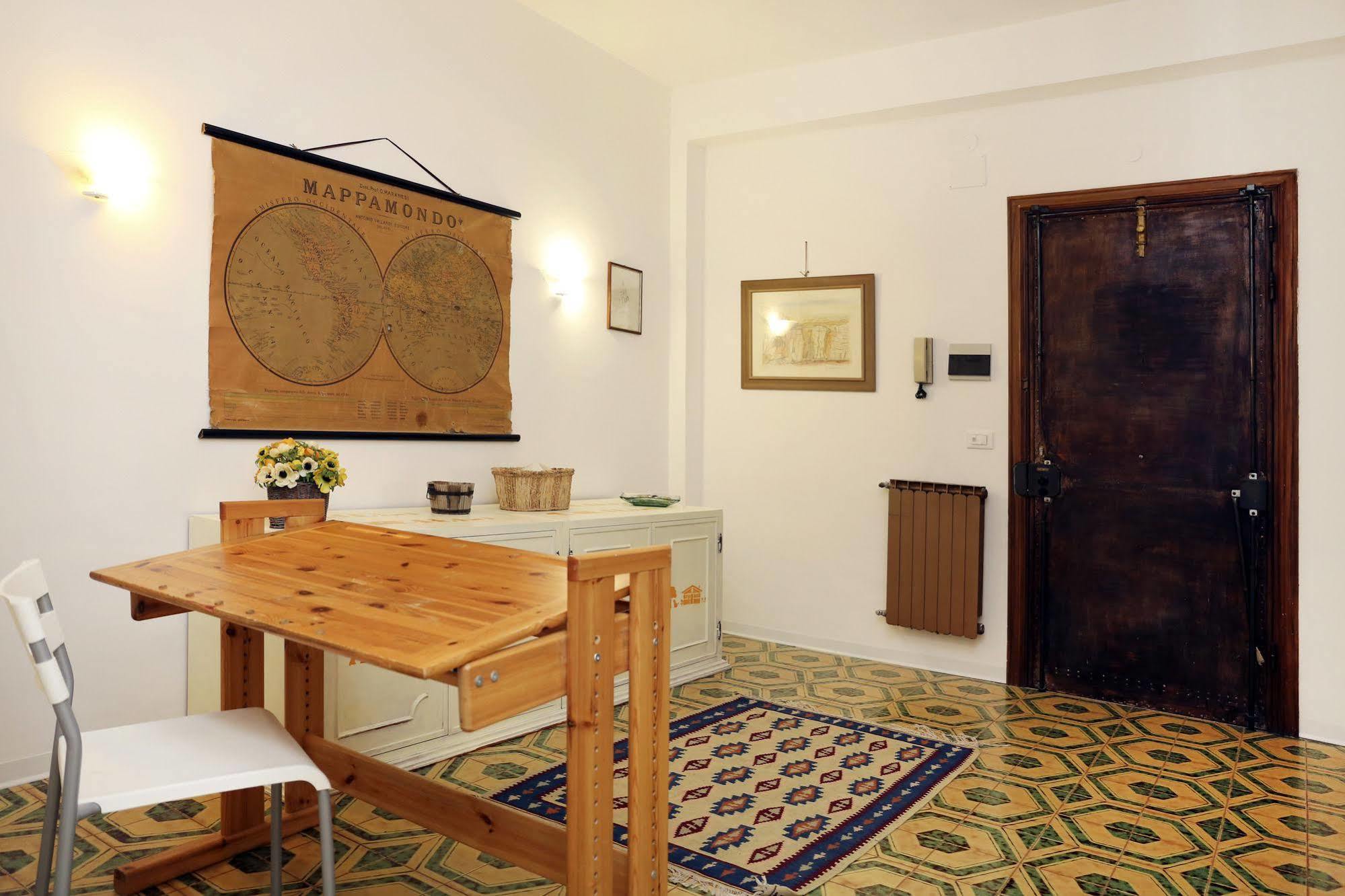 B&B Torrione Л'Акуила Экстерьер фото